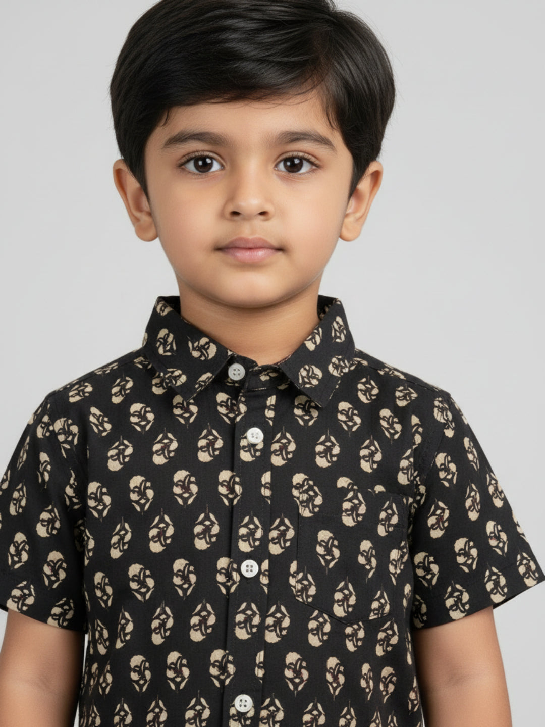 Biglilpeople Niños Camisa Negra de Lino Desi con Estampado de Puro Algodón y Cuello Abierto