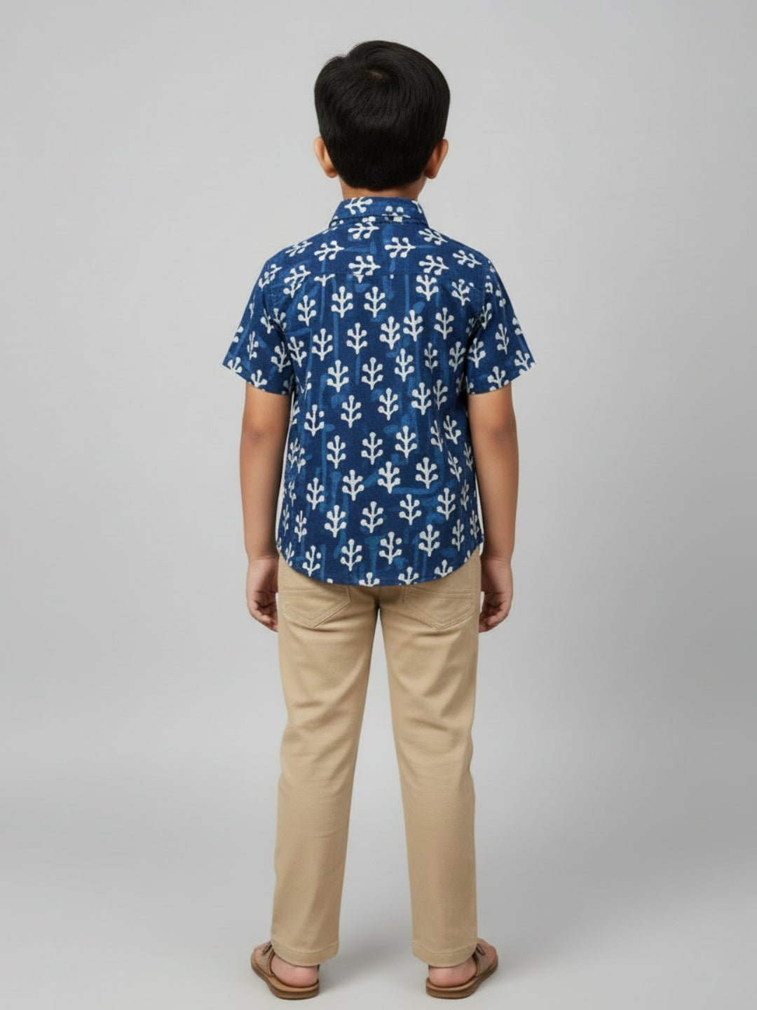 Biglilpeople Boys Navy Blue Cotton Daboo Indigo Print Pure Cotton Spread Collar Shirt