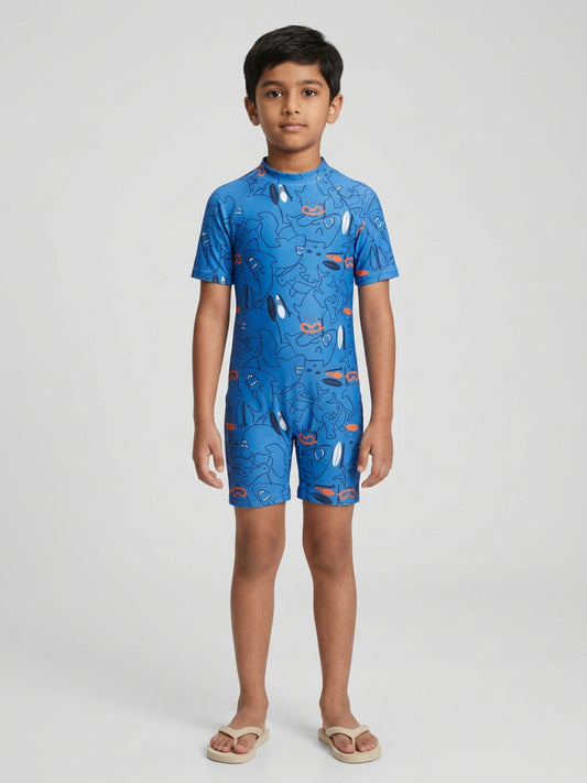 बिग्लिलपीपल लड़कों का नीला शार्क प्रिंट गोल गला छोटे आस्तीन वाला वन-पीस स्विमसूट