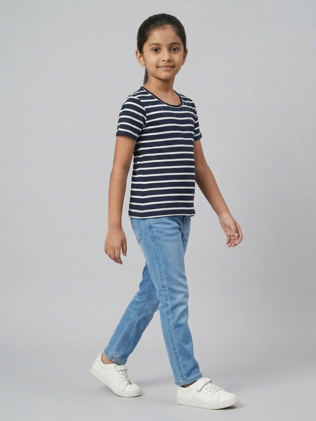 Biglilpeople Girls Navy & Black Striped Round Neck Short Sleeves T-Shirt (Pack of 2)