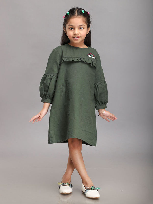 Vestido de lino en verde