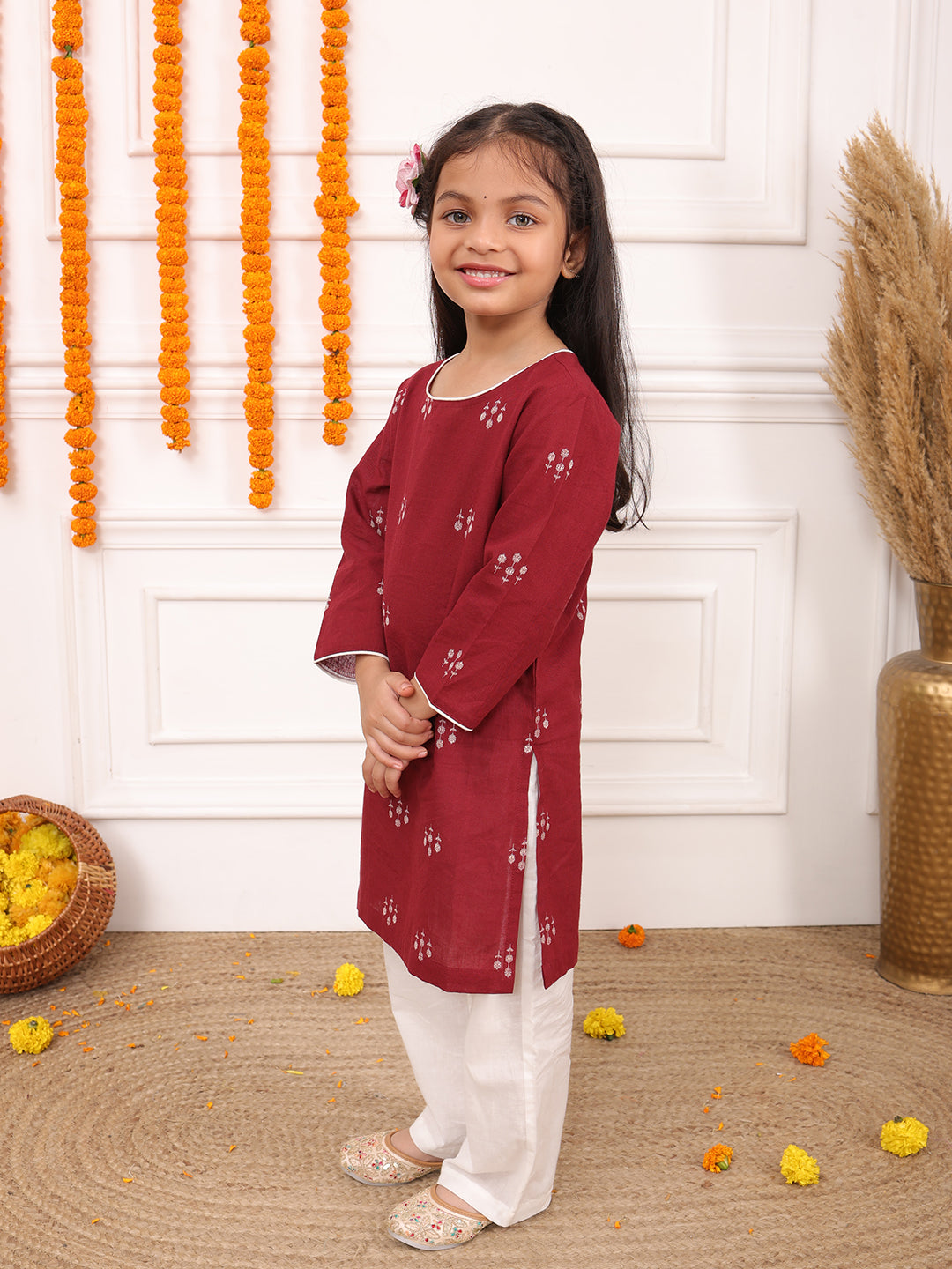 Girls Printed Full Sleeves Kurta Set-Maroon