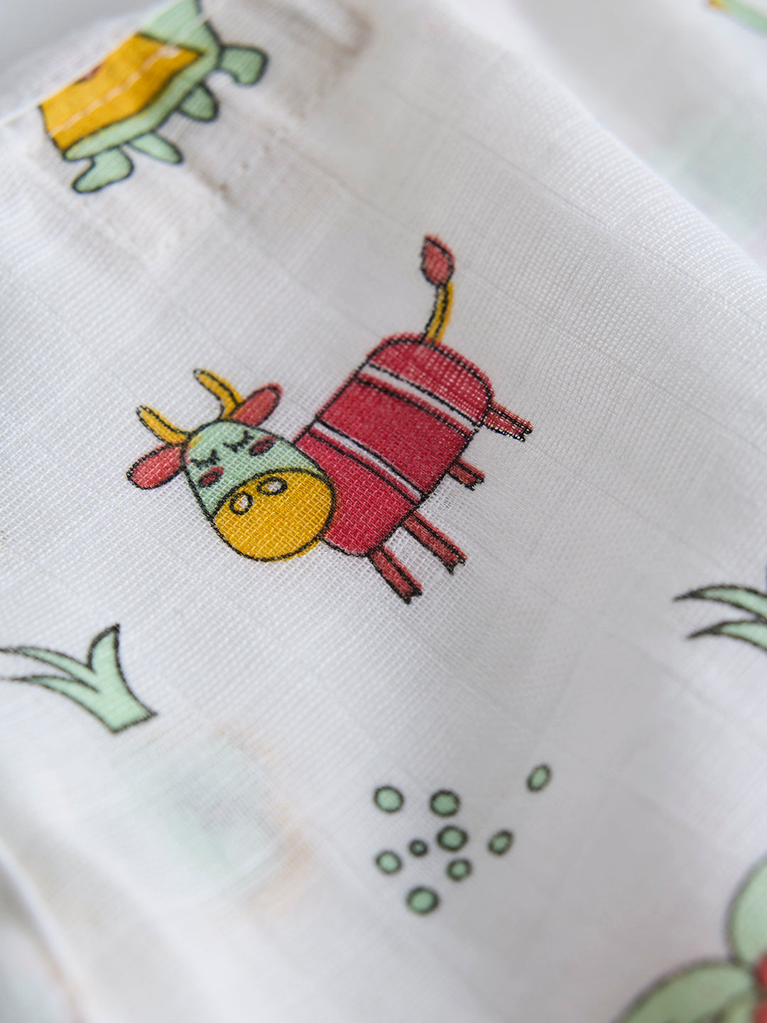 Infants' 100% Cotton Muslin Co-ord Set Soft & Comfy (Lion)