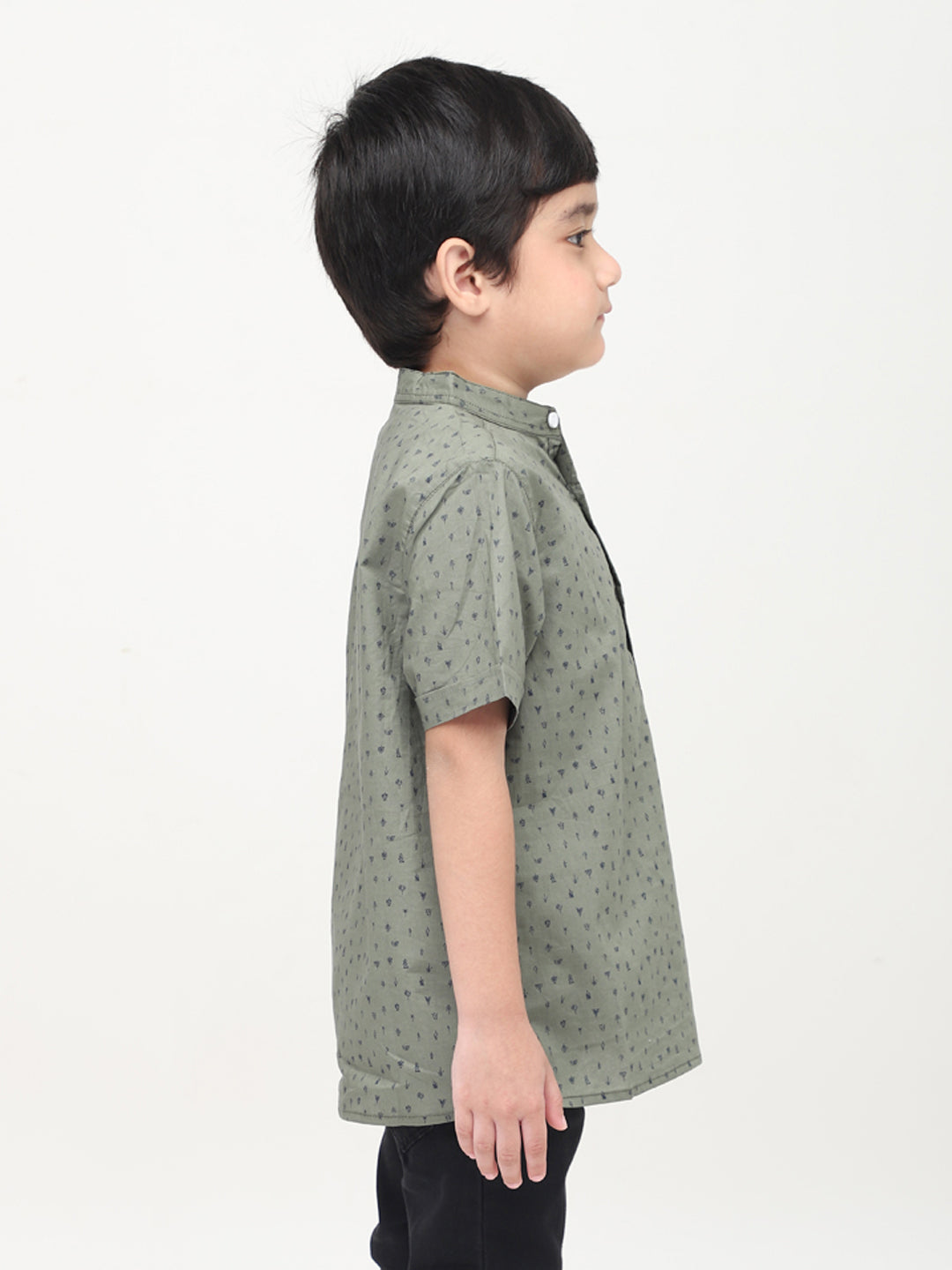 Camisa casual de media manga estampada para niños