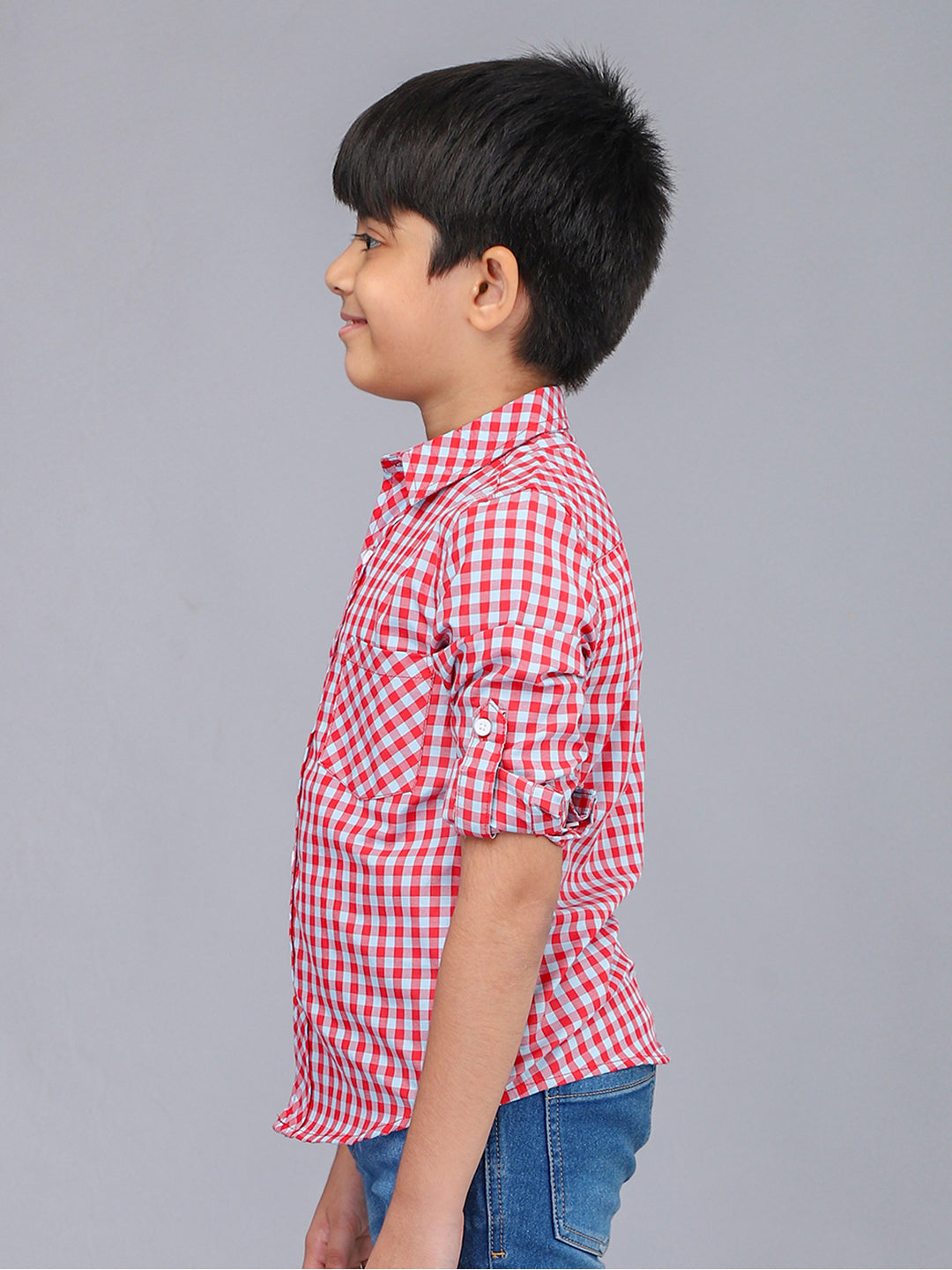 Camisa informal a cuadros rojos de manga larga