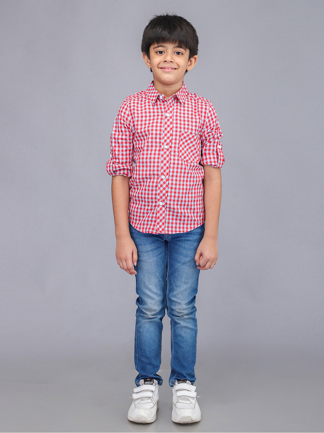 Camisa informal a cuadros rojos de manga larga
