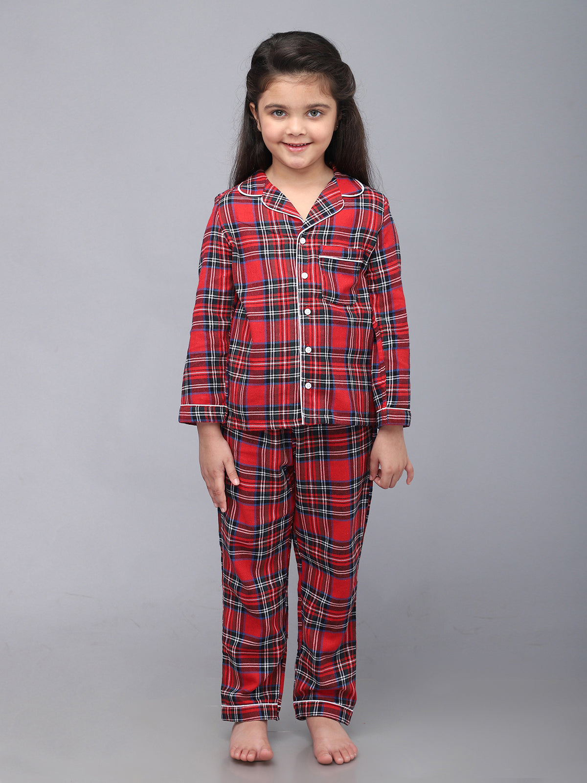 Pijamas clásicas a cuadros rojos de Navidad para niñas y niños