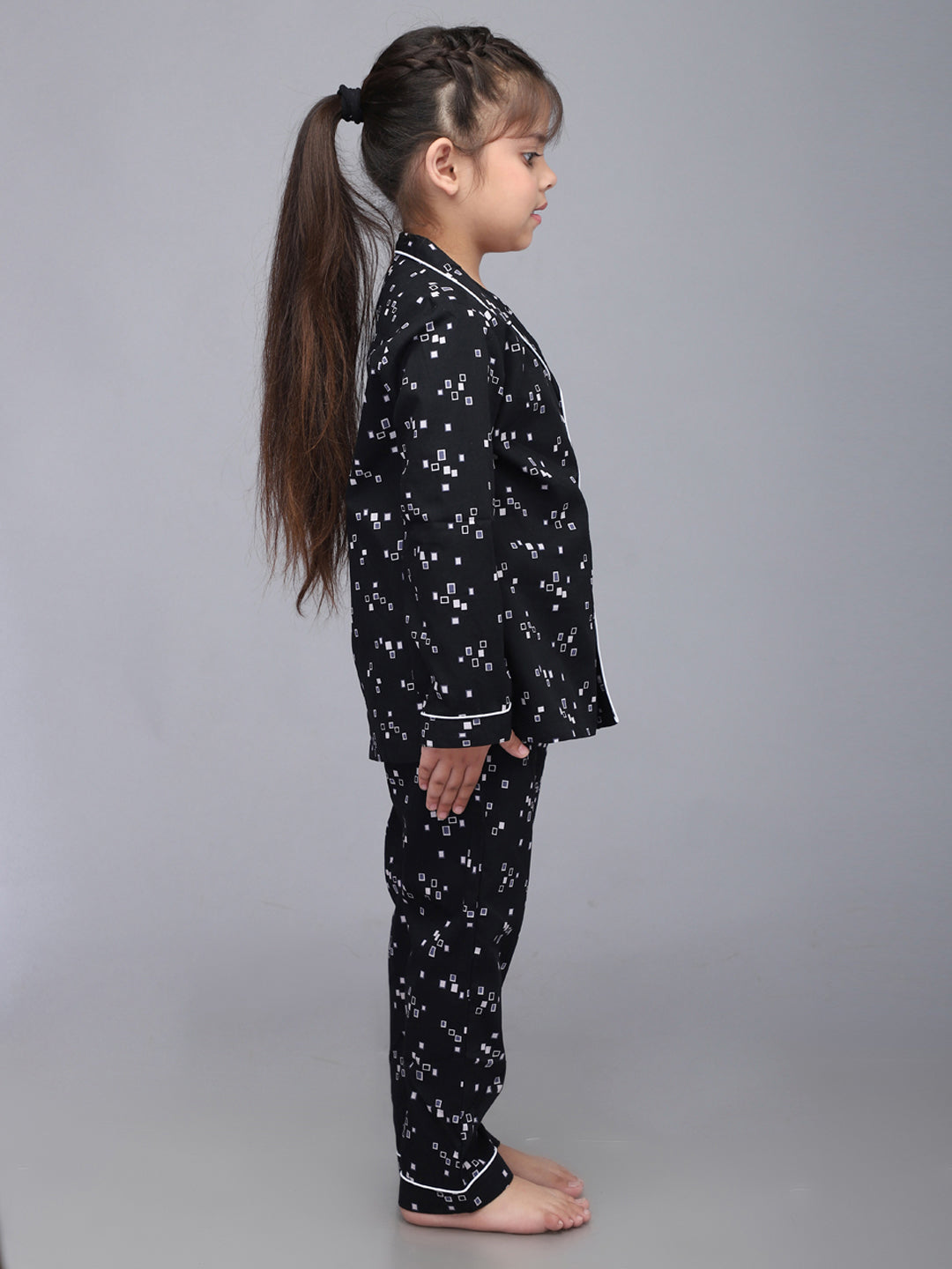 Geometric Print Full Sleeves Nightsuit for Girls & Boys