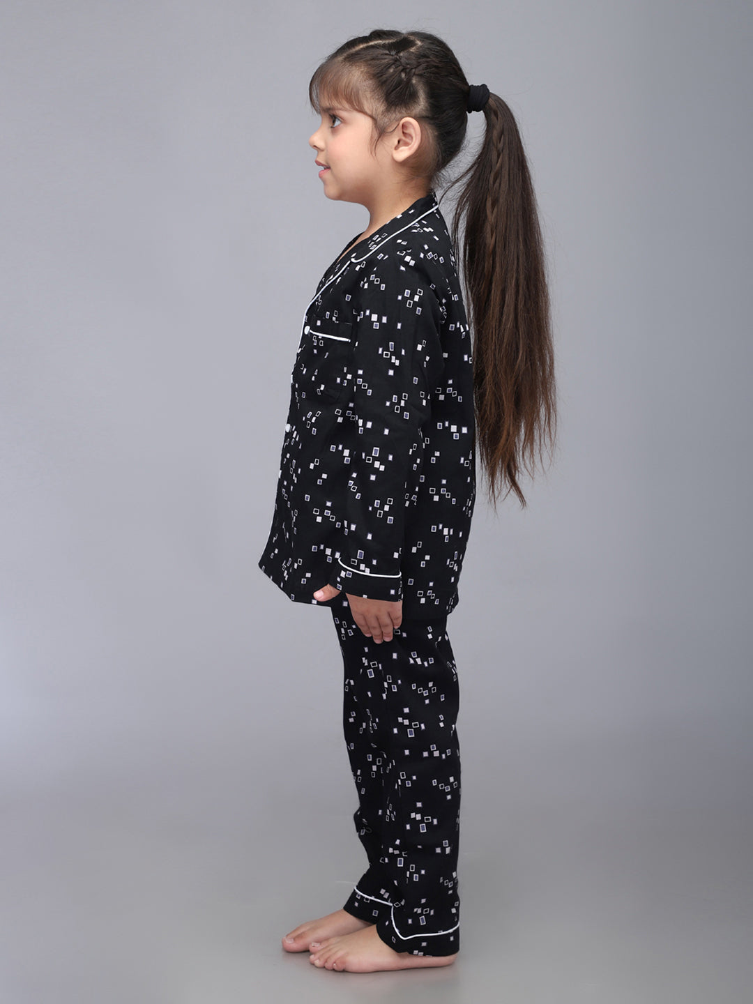 Pijama de manga larga con estampado geométrico para niños y niñas