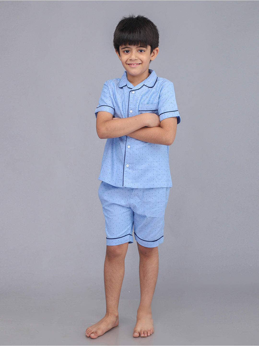 Pijamas de manga corta estampados para niños