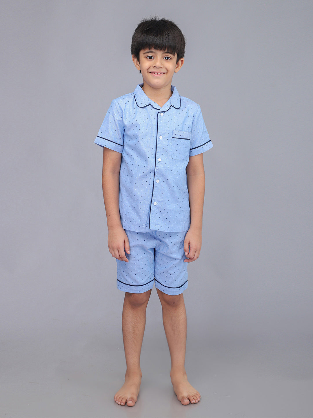 Pijamas de manga corta estampados para niños