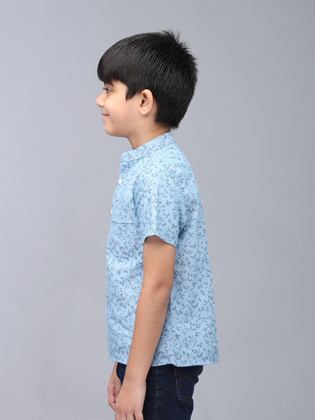 Mandarin Style Printed Half Sleeves Casual Shirt