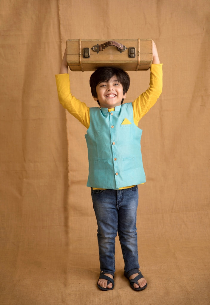 Kurta Pajama con chaqueta