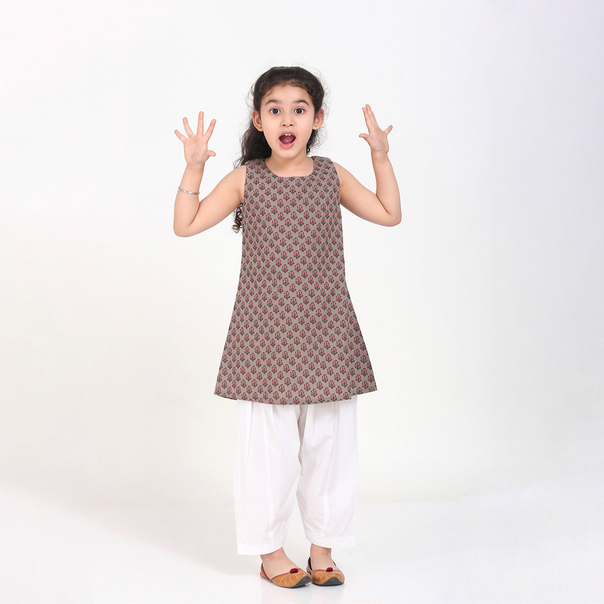 Conjunto de Salwar de Algodón con Estampado Buta para Niñas