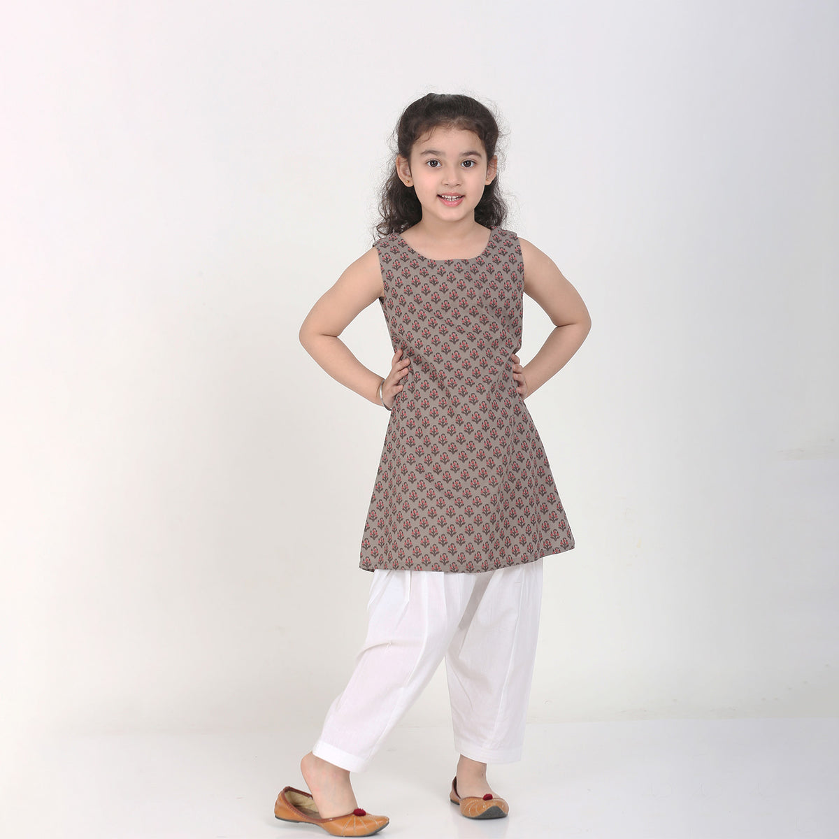 Conjunto de Salwar de Algodón con Estampado Buta para Niñas